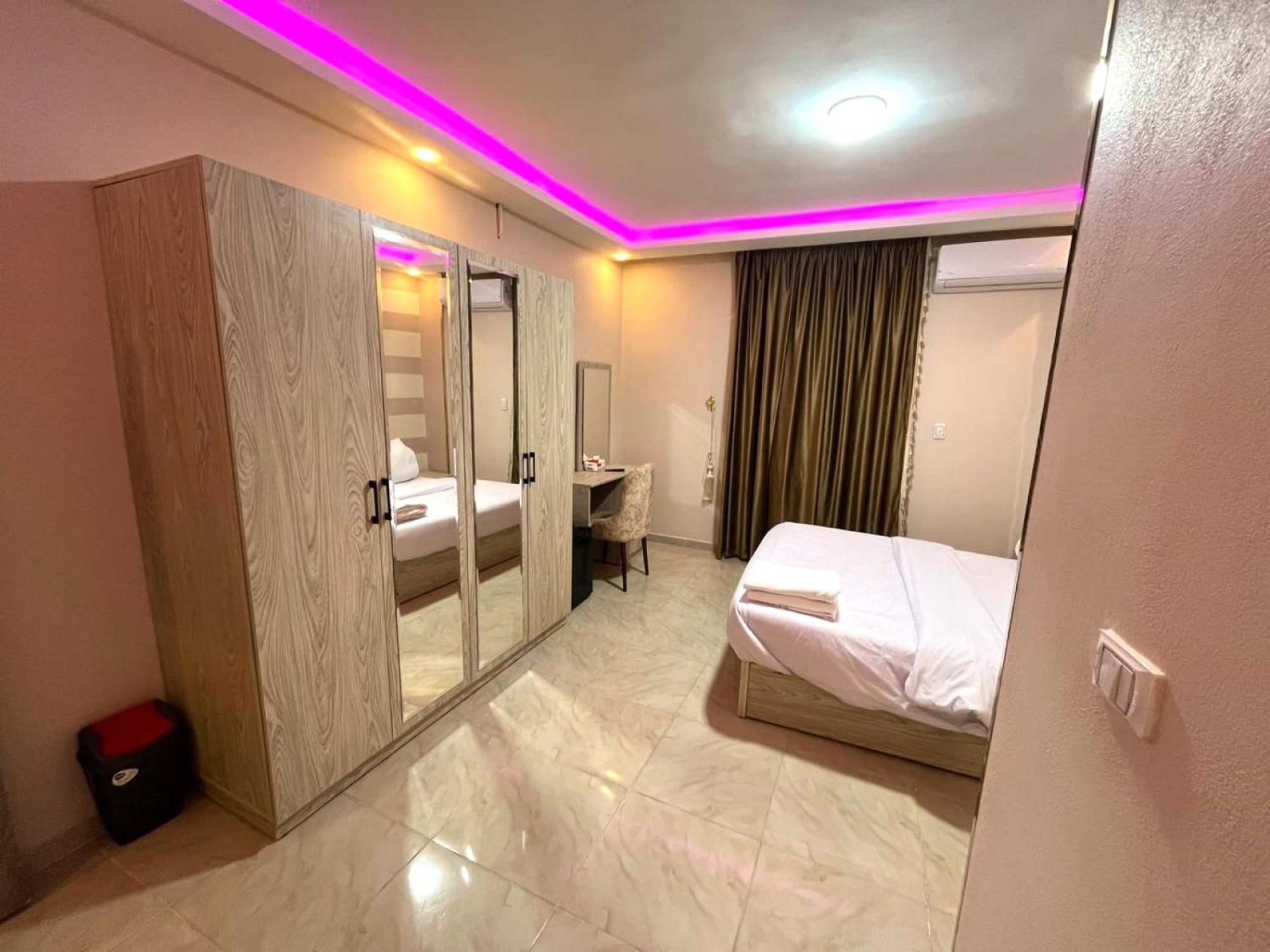 Pyramids Nun Inn Kafrat al Jabal Экстерьер фото